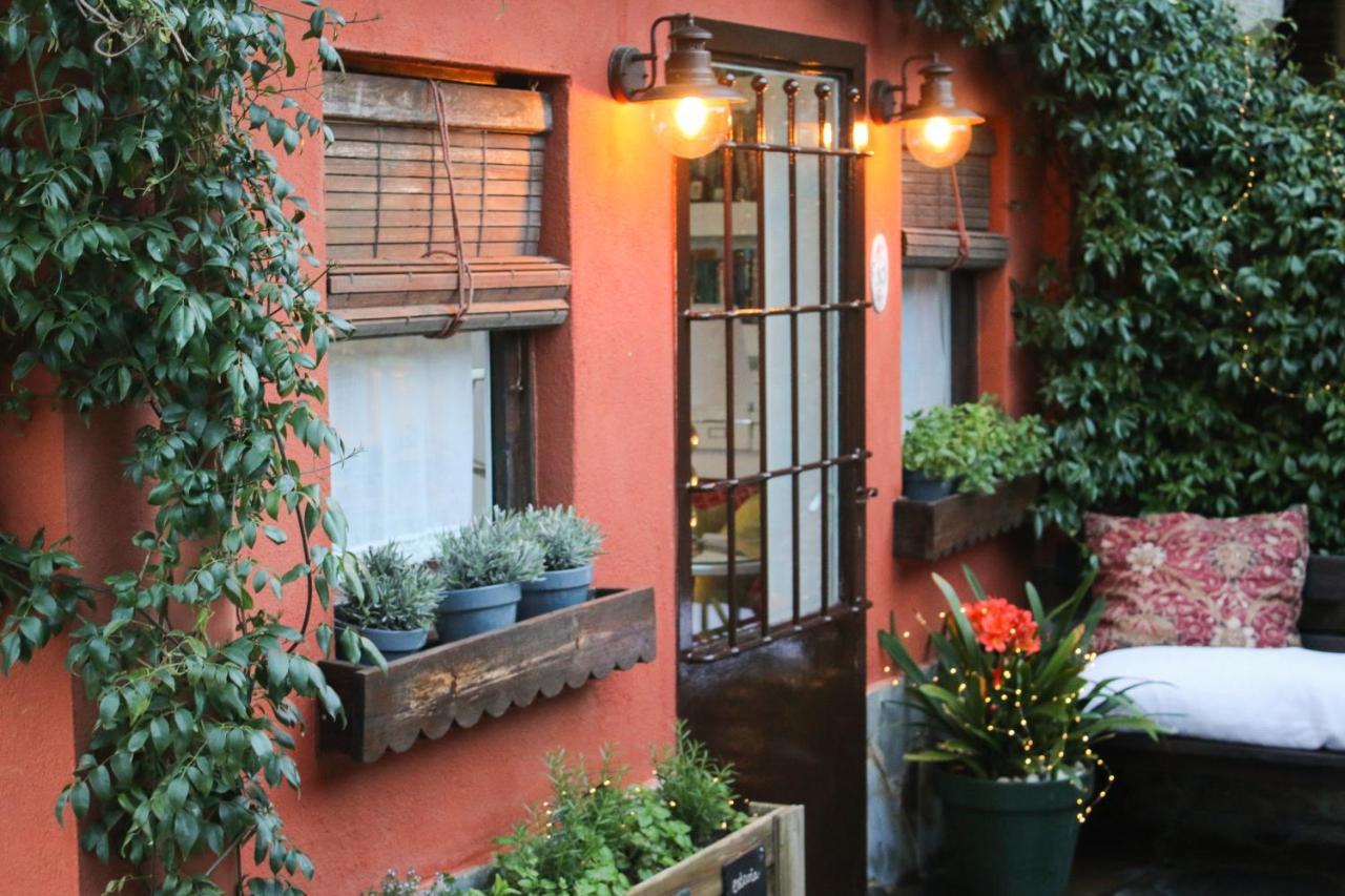 Suite Garden House Санта-Кристина-де-Аро Экстерьер фото